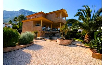 Jardí de Casa o xalet en venda en Dénia