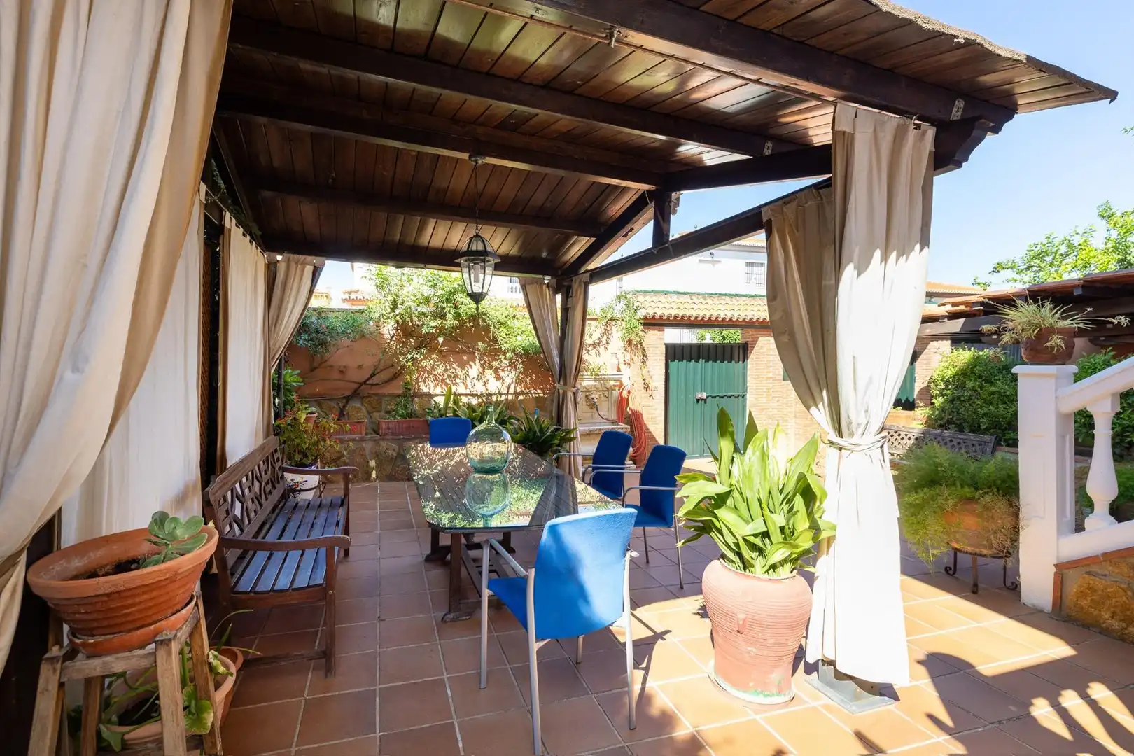 Terraza de Casa o chalet en venta en Cúllar Vega con Aire acondicionado, Calefacción y Jardín privado