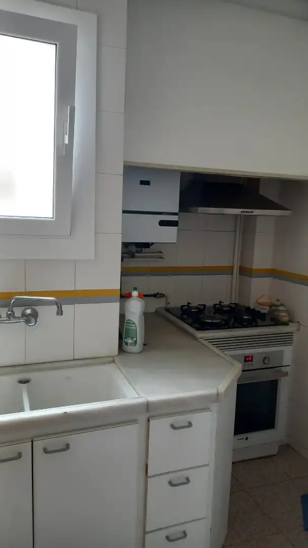 Cocina de Piso de alquiler en Badalona con Terraza, Amueblado y Balcón