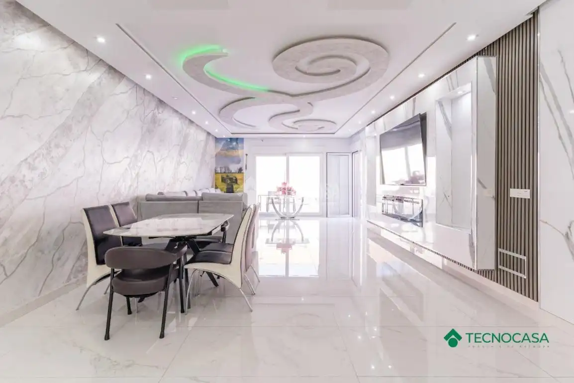Sala de estar de Casa adosada en venta en Vícar con Aire acondicionado, Trastero y Piscina