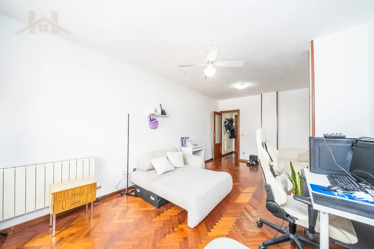 Flat for sale in Camino del Calvario