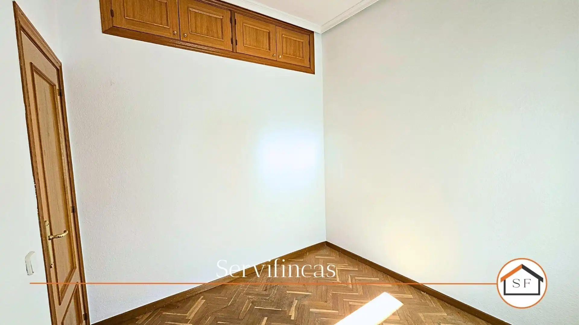 Schlafzimmer von Wohnung zur Miete in Madrid mit Heizung und Parkett