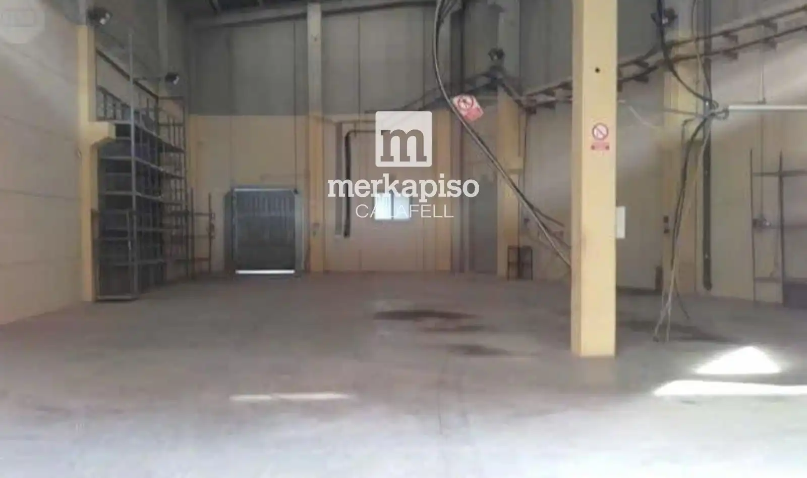 Nave industrial en venta en El Vendrell