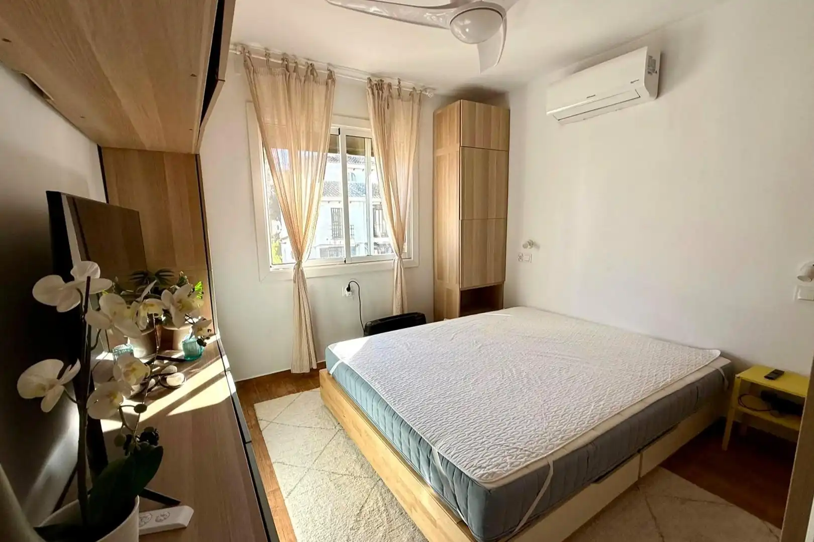 Bedroom of Attic for sale in Torrevieja  with Air Conditioner, Heating and Terrace