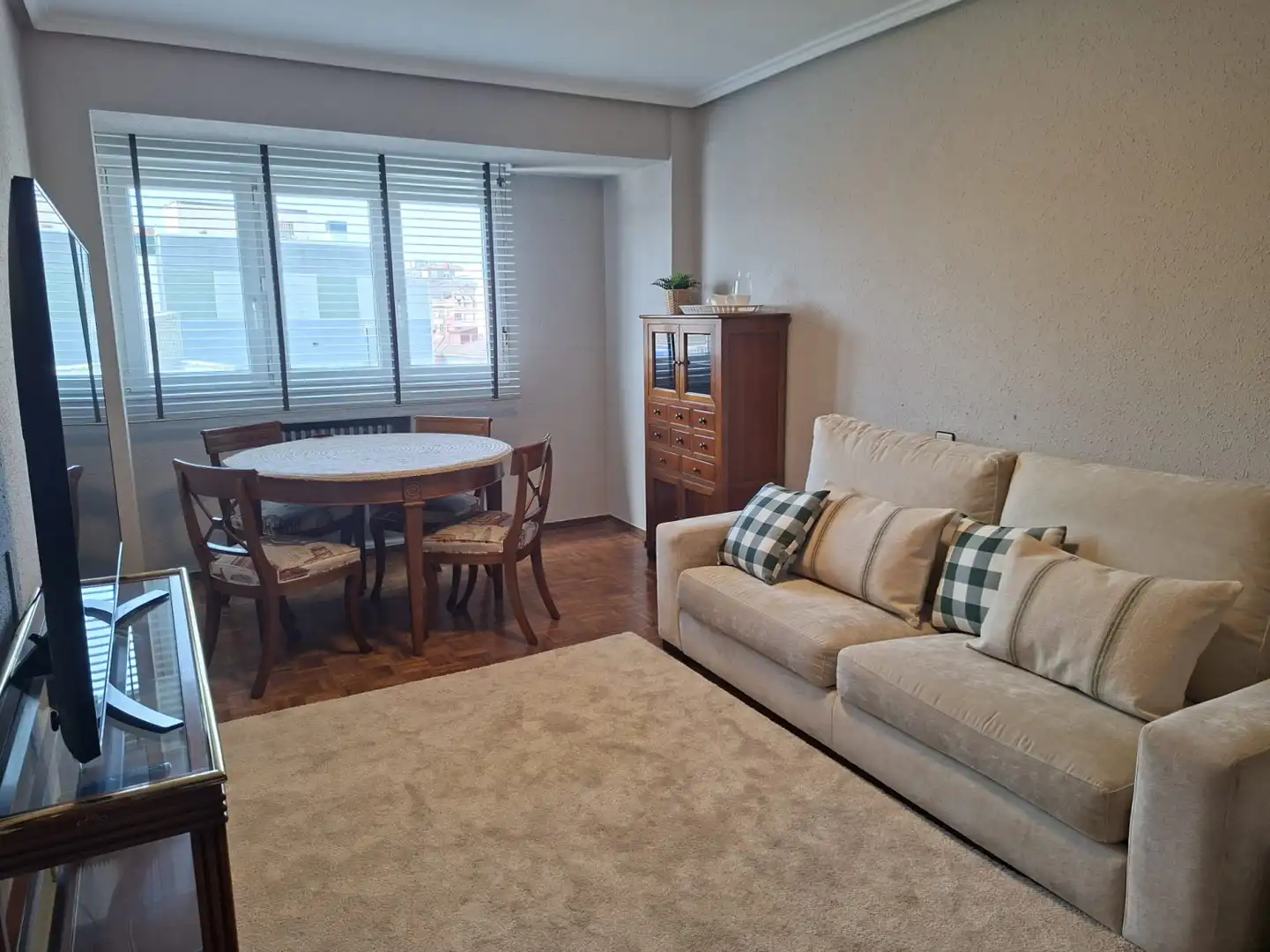 Wohnung mit Aufzug zur Miete in Gijón - Celestino Junquera TEMPORAL, imagen 3