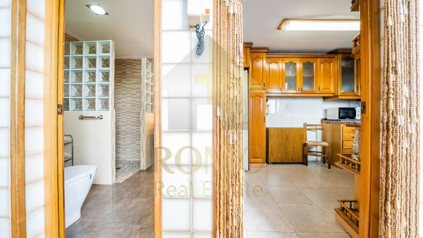 Vista exterior de Edificio en venta en Santa Perpètua de Mogoda