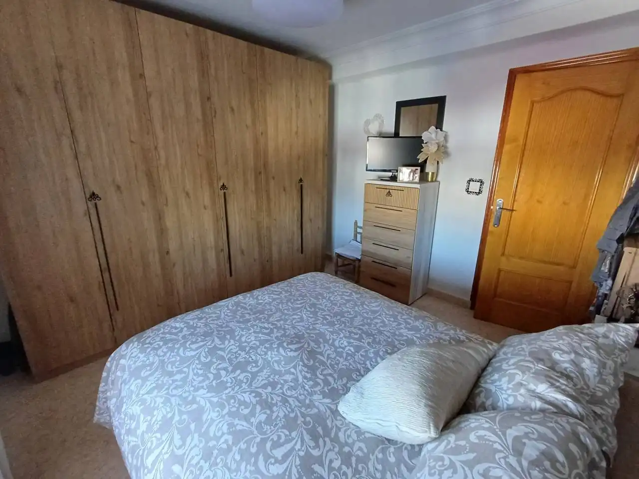 Habitación de Piso en venta en Huelva con Aire acondicionado y Amueblado