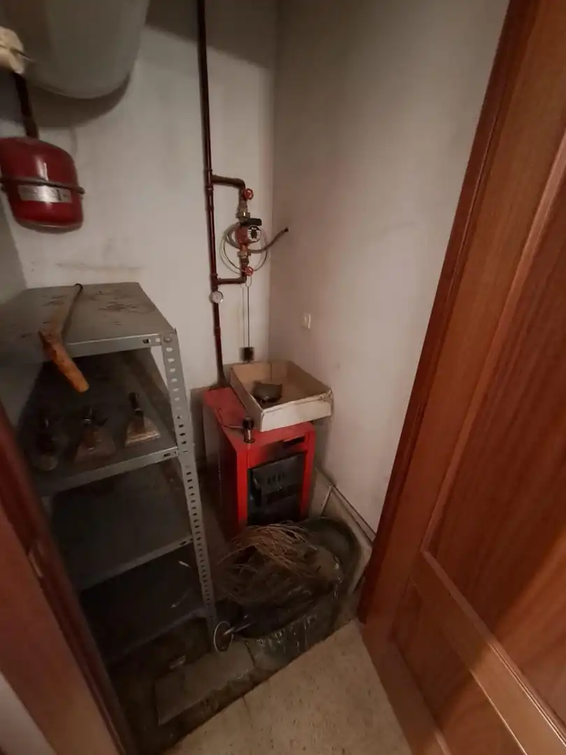 Planta baja en venta en Toreno con Calefacción