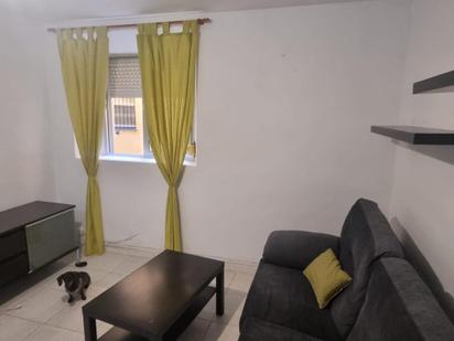 Living room of Apartment for sale in Algeciras  with Private garden, Terrace and Balcony