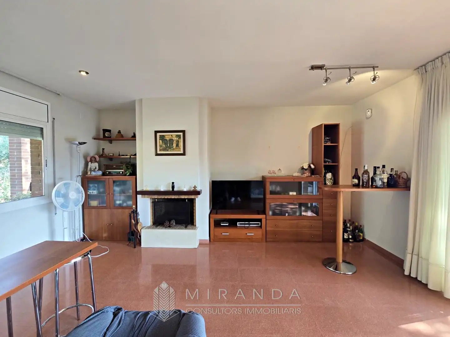 Sala d'estar de Casa o xalet en venda en L'Ametlla del Vallès amb Calefacció, Jardí privat i Terrassa