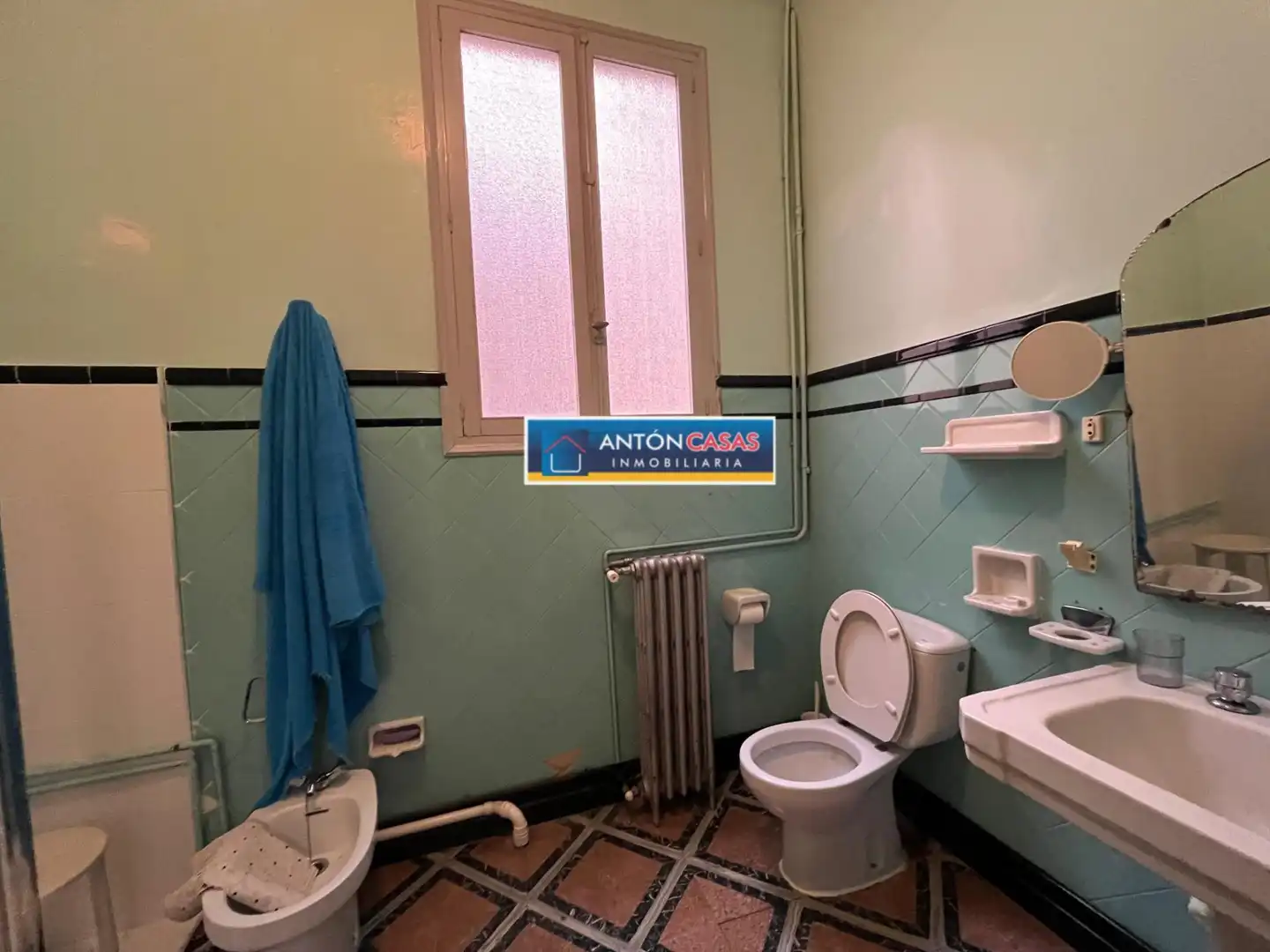 Baño de Casa o chalet en venta en Novelda con Terraza, Trastero y Amueblado