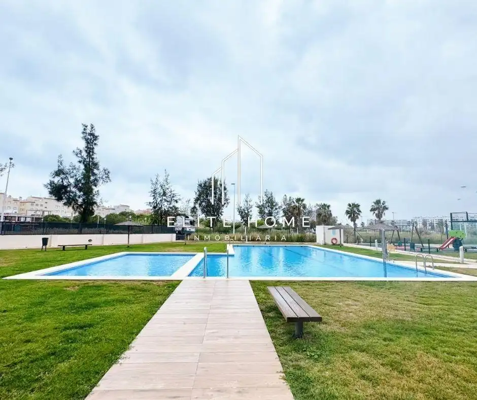 Piscina de Piso en venta en Moncofa con Amueblado y Piscina comunitaria