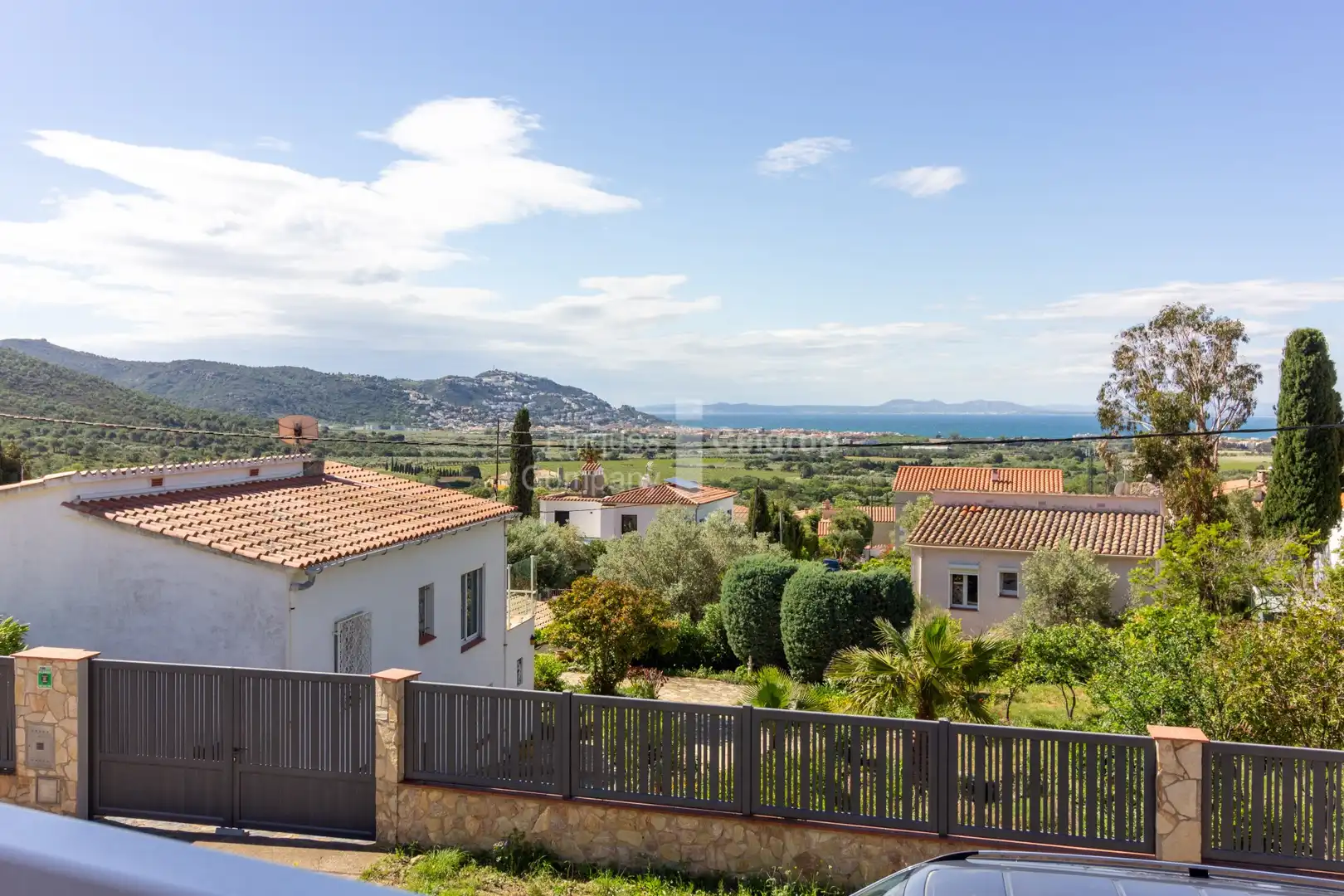 Vista exterior de Casa o chalet en venta en Roses con Calefacción y Terraza
