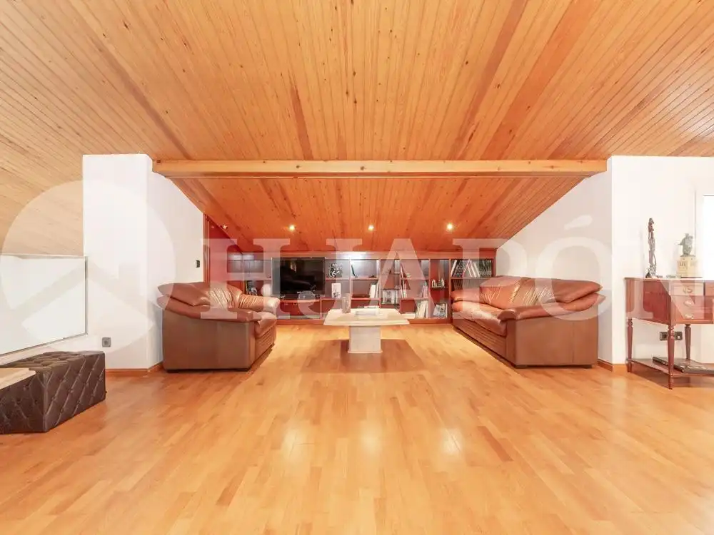 Sala de estar de Casa o chalet en venta en Argentona con Aire acondicionado, Calefacción y Jardín privado