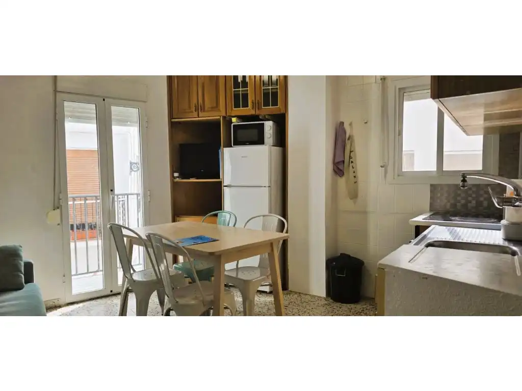 Cocina de Piso en venta en Calles con Aire acondicionado, Balcón y Internet