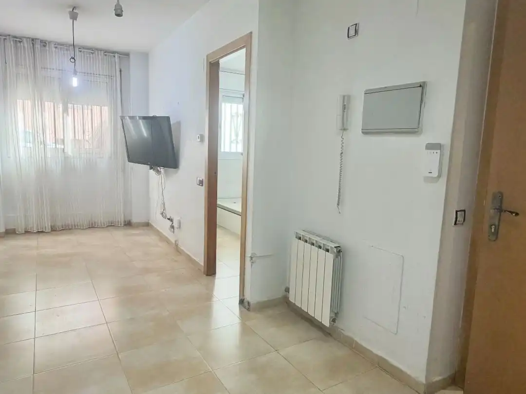 Dormitori de Pis en venda en Rubí
