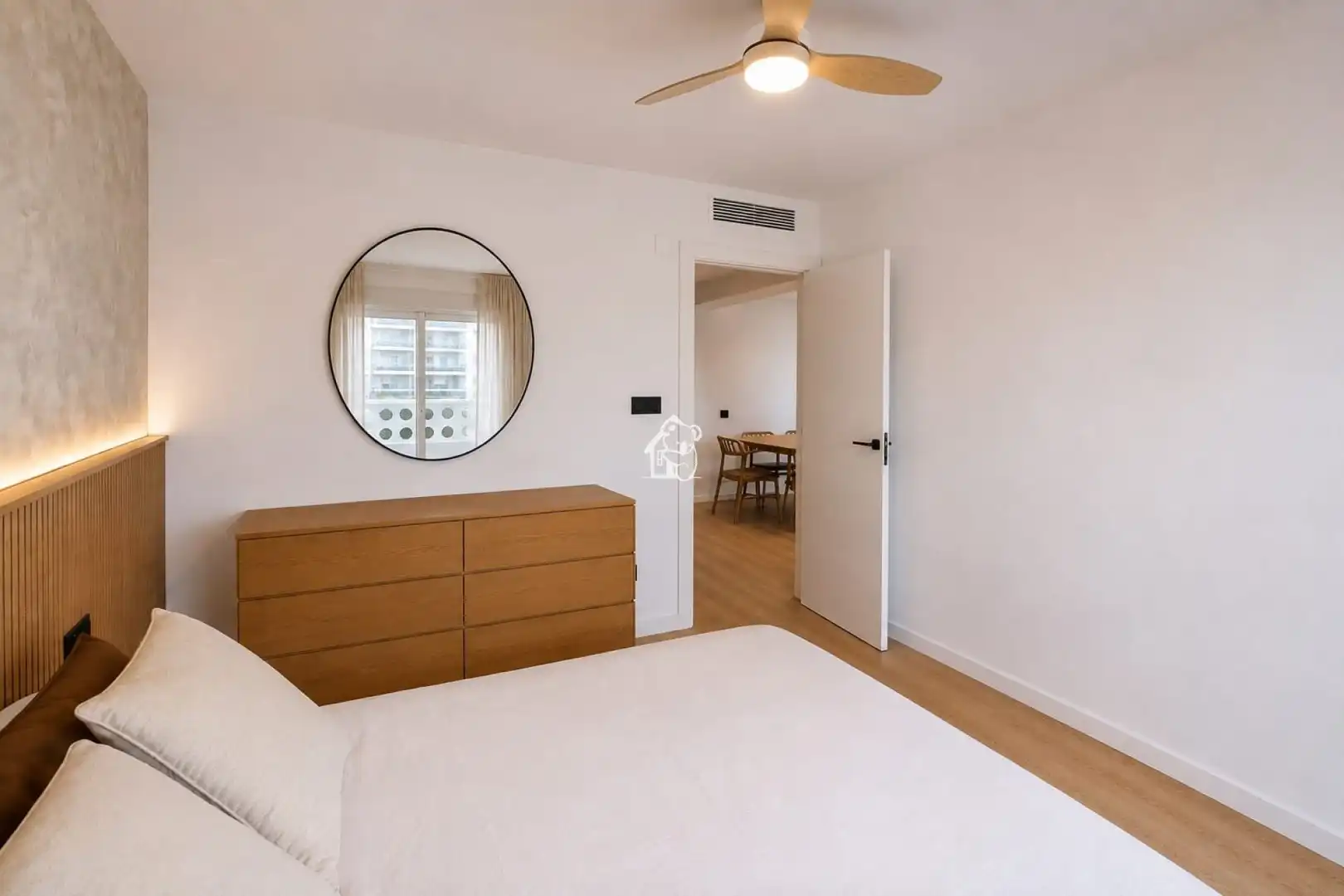 Bedroom of Apartments for rent in Torrevieja  with Air Conditioner, Terrace and Furnished