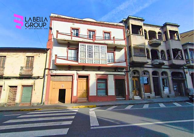 Edificio en Venta en Rúa do Progreso en A Rúa