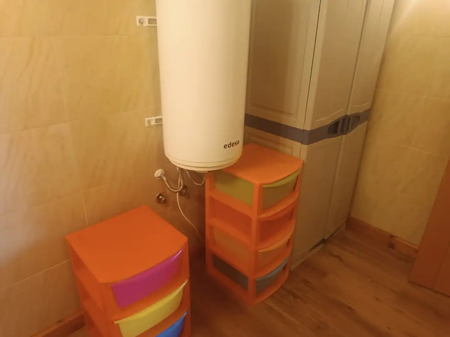 Baño de Dúplex en venta en Deltebre con Aire acondicionado, Calefacción y Terraza