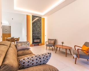 Living room of Flat to rent in  Madrid Capital  with Air Conditioner, Heating and Storage room