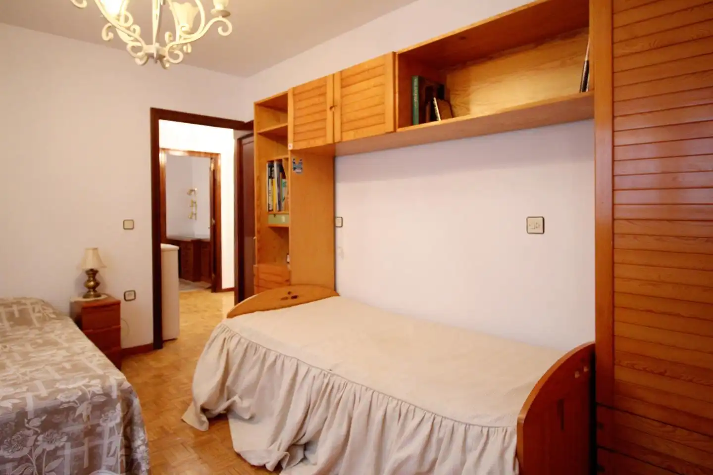 Piso de alquiler en Campoamor, 23, Salesas - Foncalada - Campoamor