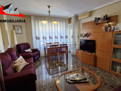 Living room of Flat for sale in  Albacete Capital  with Air Conditioner, Heating and Storage room