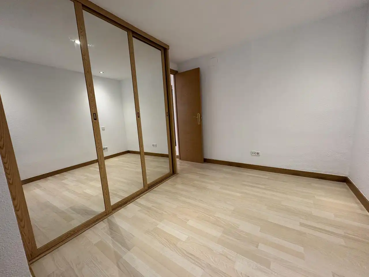 Habitación de Planta baja de alquiler en Madrid con Aire acondicionado y Calefacción