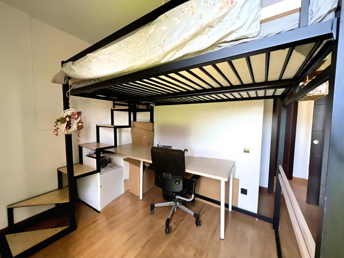Habitación de Piso en venta en Castelldefels con Aire acondicionado, Calefacción y Terraza