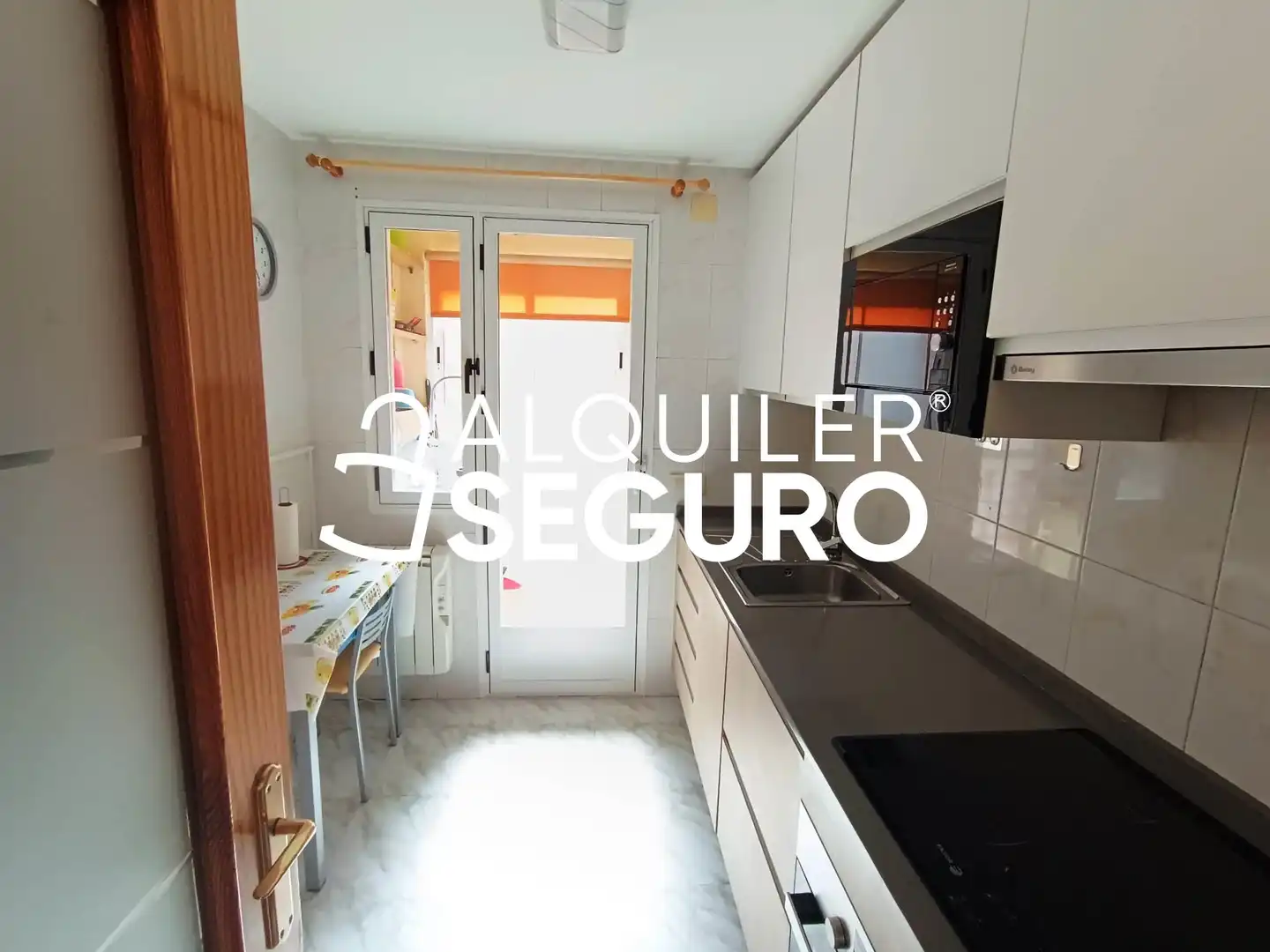 Kitchen of Flat for rent in Zona Centro - Ayuntamiento