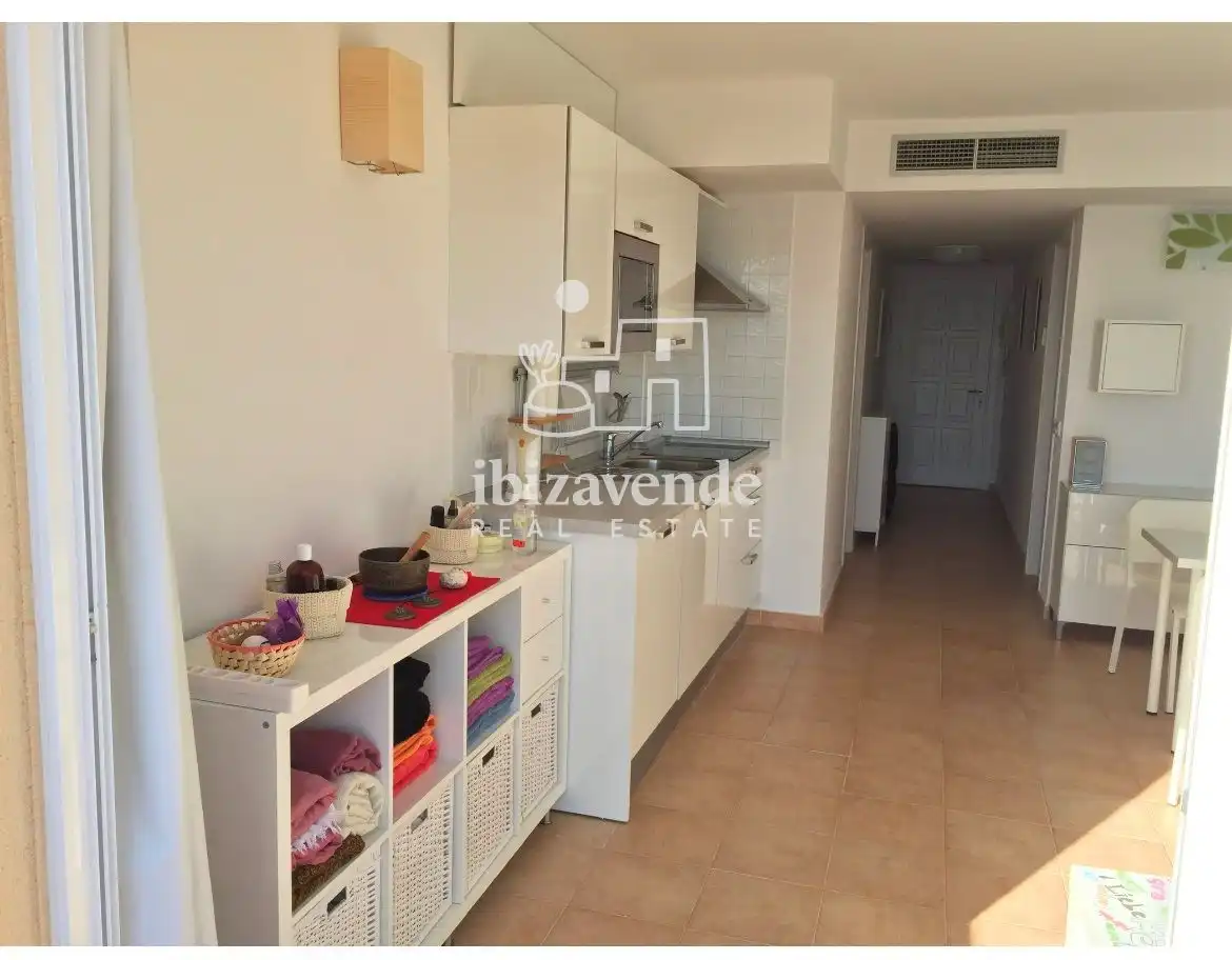 Küche von Wohnung zur Miete in Santa Eulària des Riu mit Klimaanlage, Heizung und Terrasse