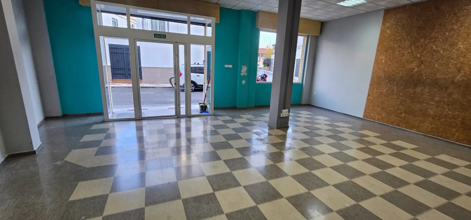 Commercial properties for rent in Maracena