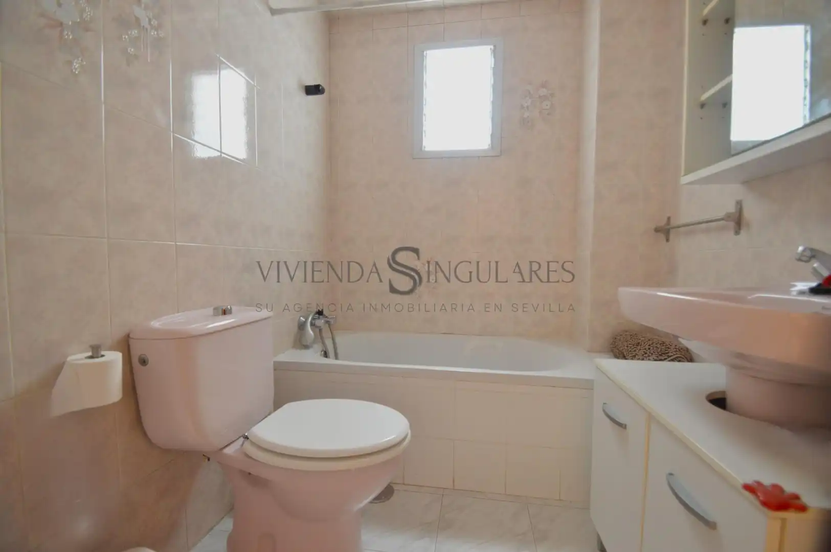 Bany de Pis en venda en Sevilla