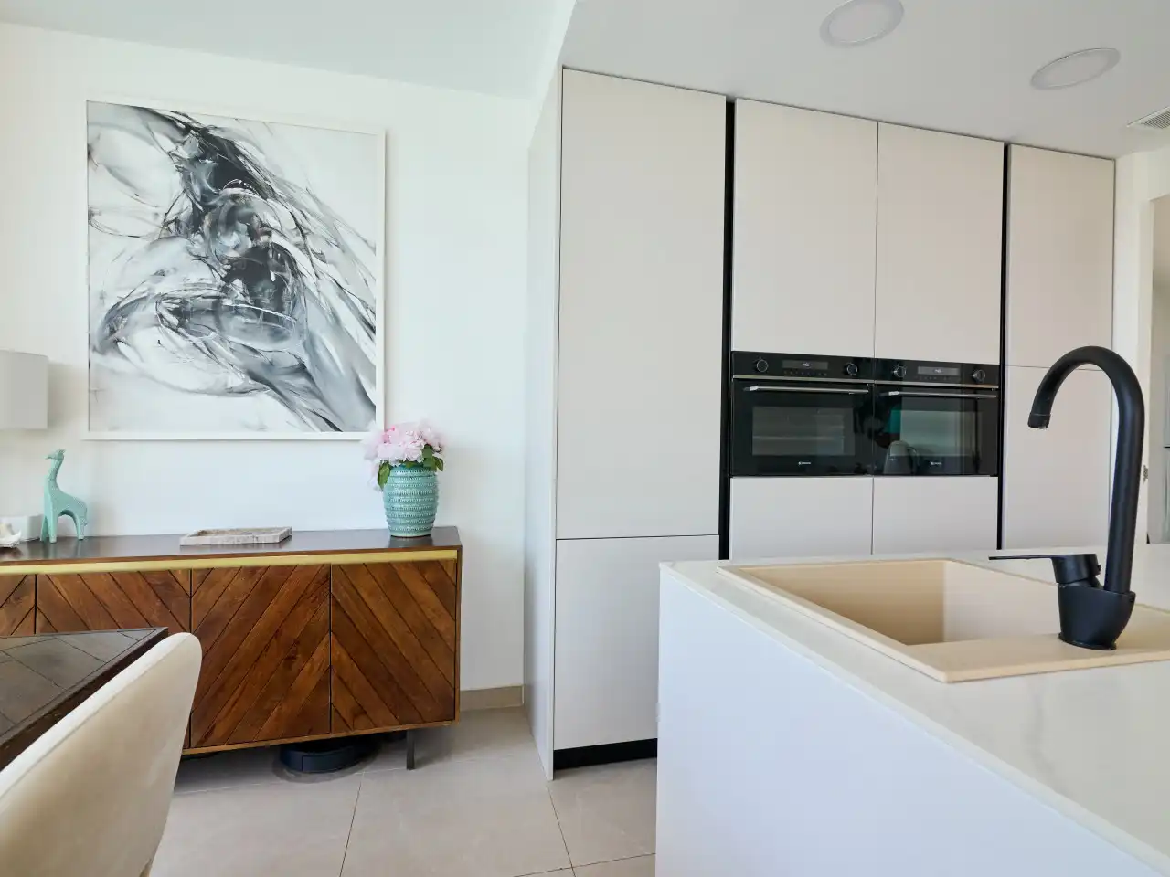 Cocina de Casa o chalet en venta en Orihuela con Aire acondicionado, Calefacción y Jardín privado