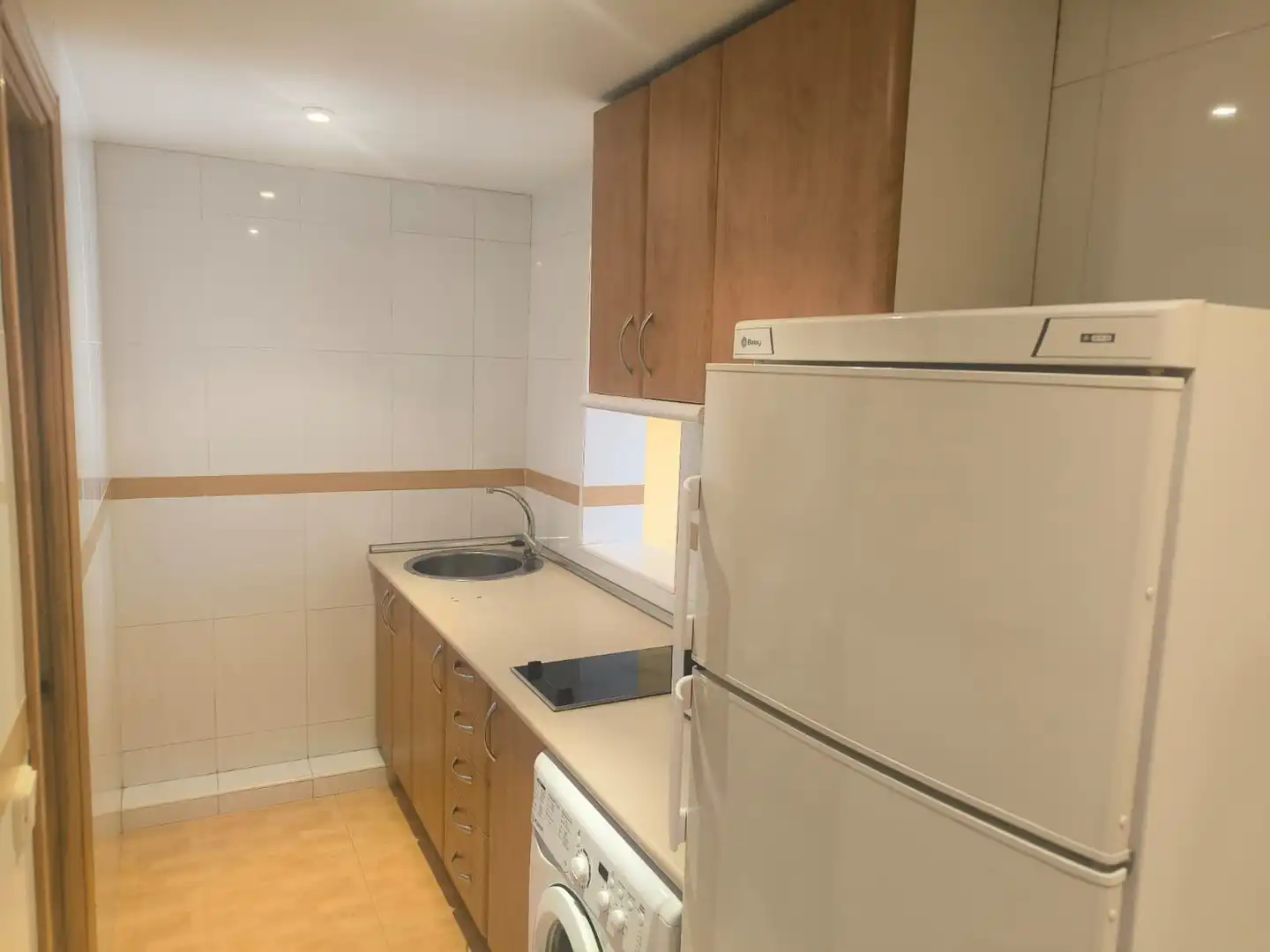 Küche von Wohnung zur Miete in Madrid mit Klimaanlage, Heizung und Parkett