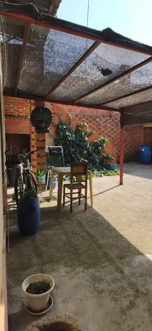 Terraza de Casa o chalet en venta en Manganeses de la Polvorosa con Jardín privado, Trastero y Amueblado