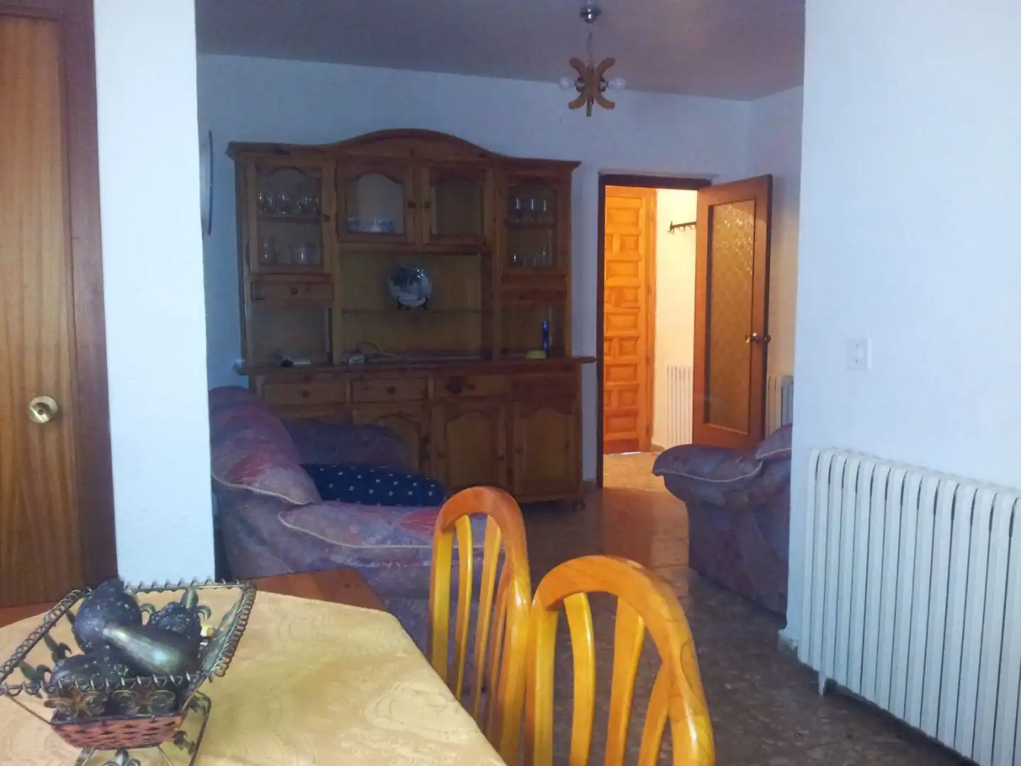 Sala d'estar de Casa o xalet en venda en Santa María de Huerta amb Calefacció, Moblat i Forn
