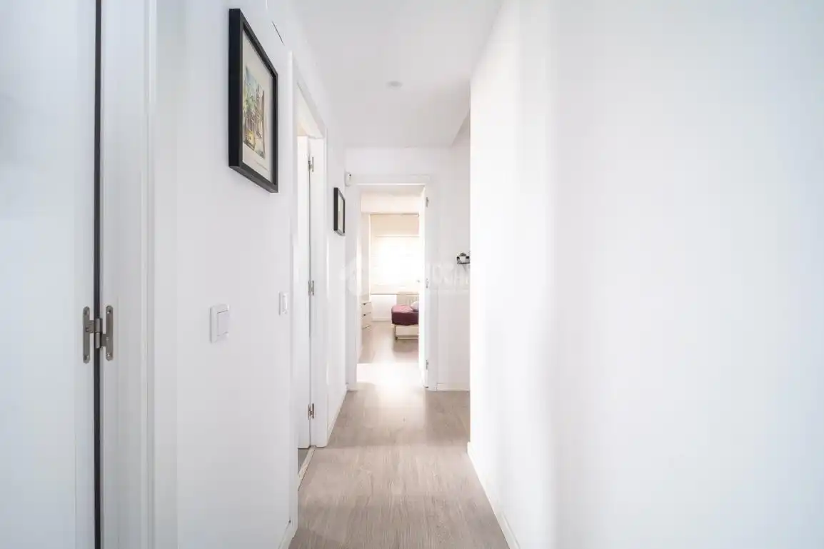 Casa adosada en venta en Mejorada del Campo con Alarma y Piscina comunitaria