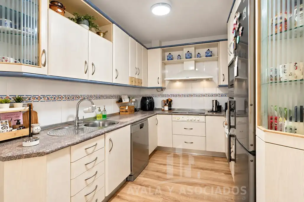 Casa aparellada amb jardí en venda a Cartagena ciudad, imagen 7