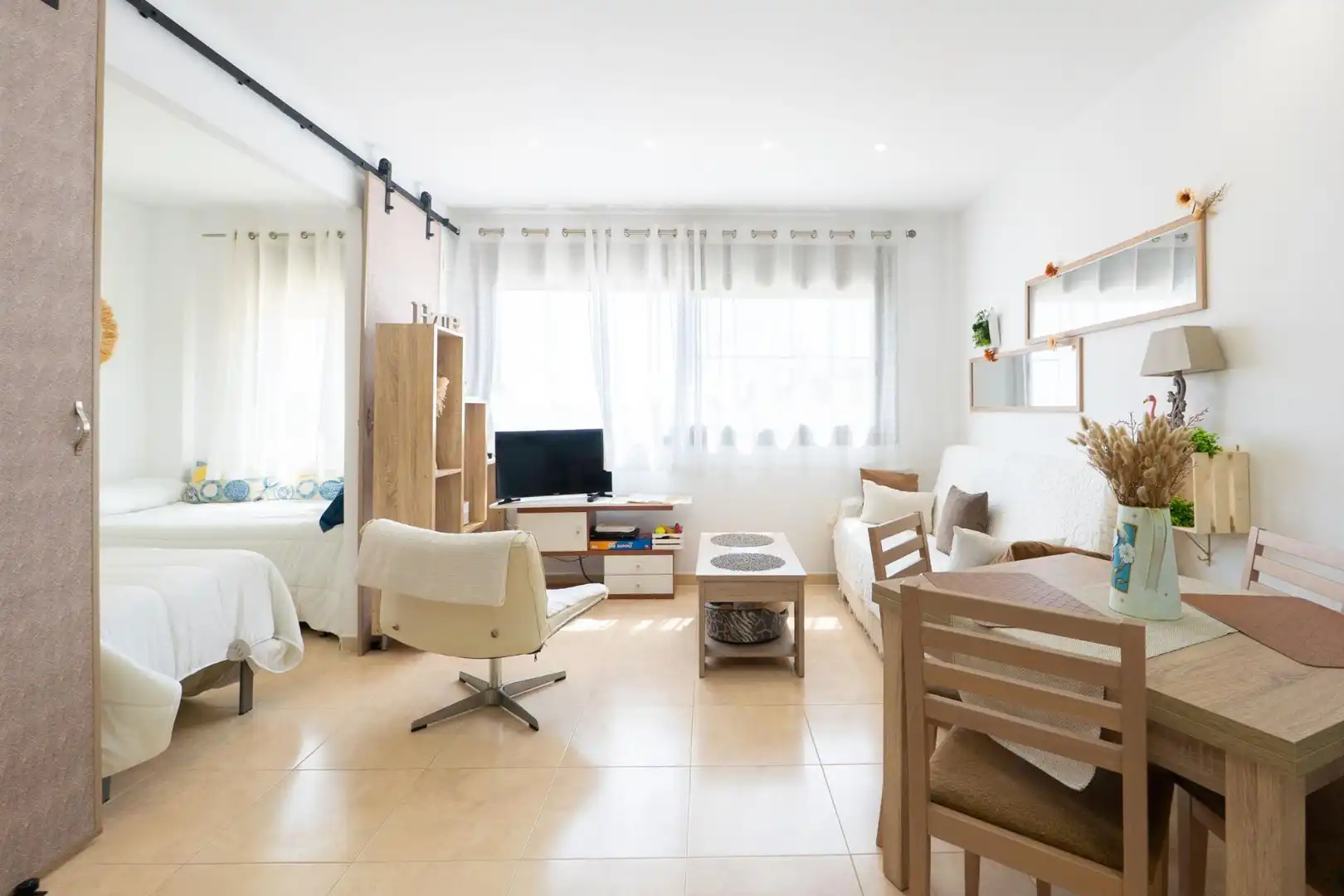 Sala de estar de Piso en venta en Deltebre con Aire acondicionado y Piscina comunitaria