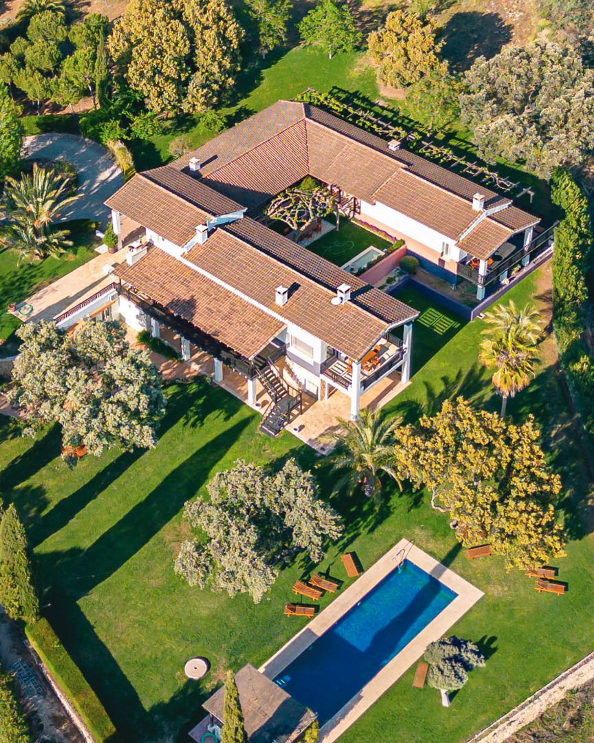 Garden of Building for sale in Ronda  with Community pool