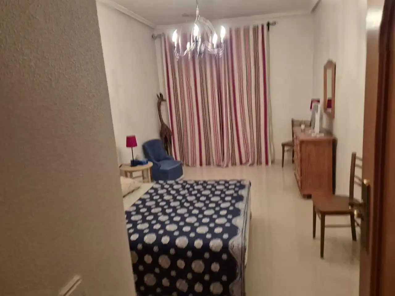 Habitación de Edificio en venta en Pedro Muñoz