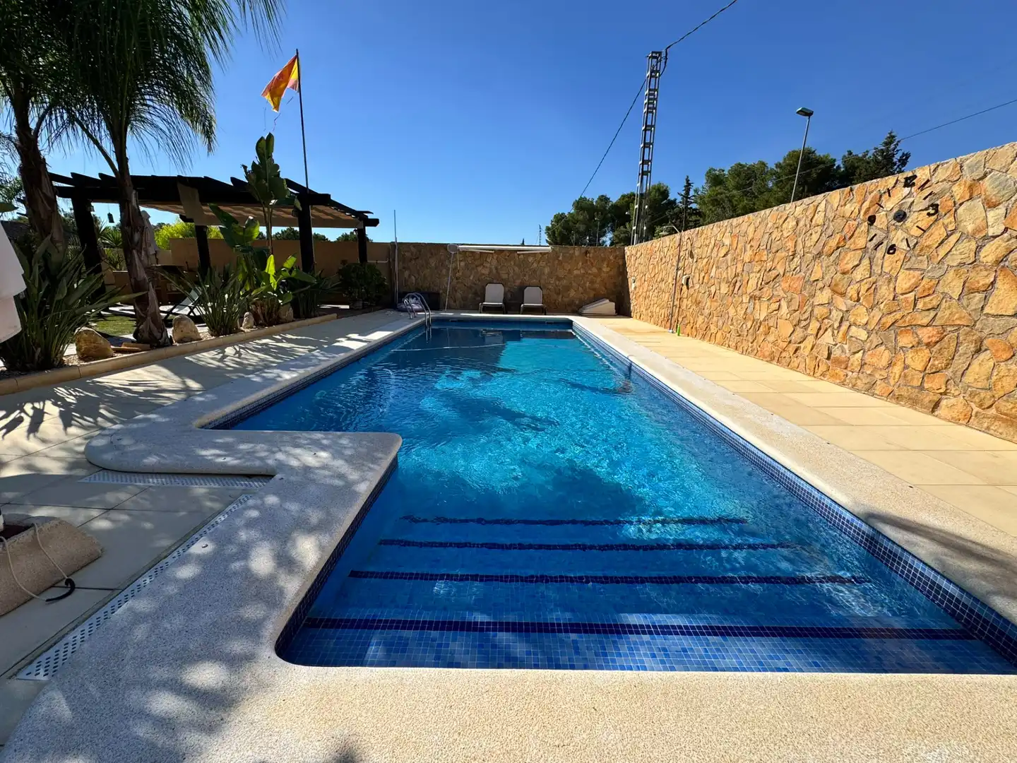 Chalet con piscina en venta en Calle Veinticuatro-Conejos, imagen 3
