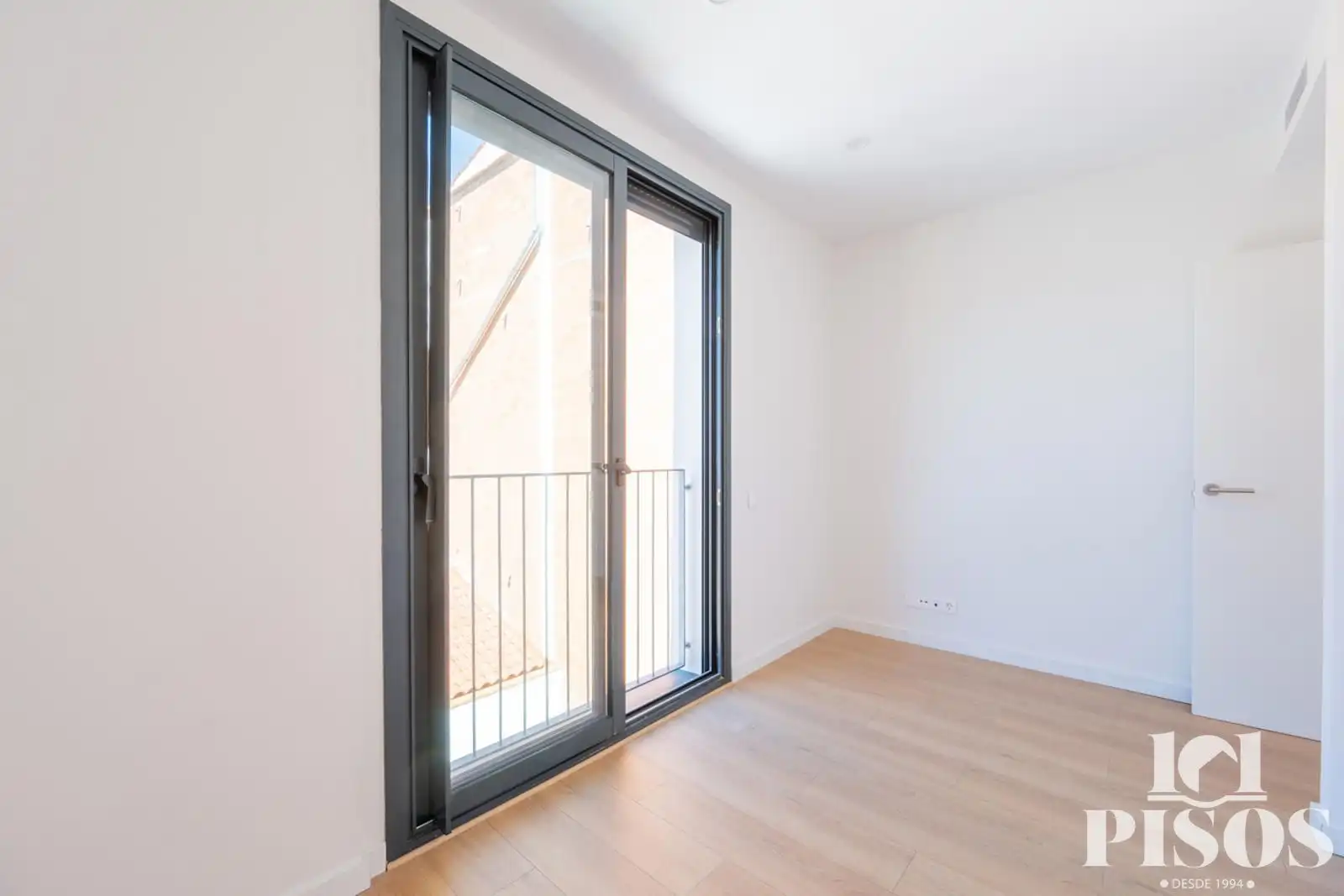 Bedroom of Attic for sale in Sant Cugat del Vallès  with Air Conditioner, Heating and Parquet flooring