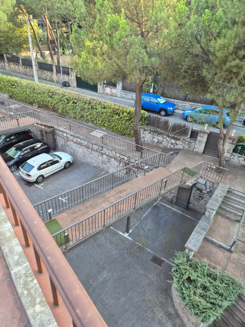 Parkplatz von Wohnung zur Miete in Las Rozas de Madrid mit Klimaanlage, Heizung und Terrasse