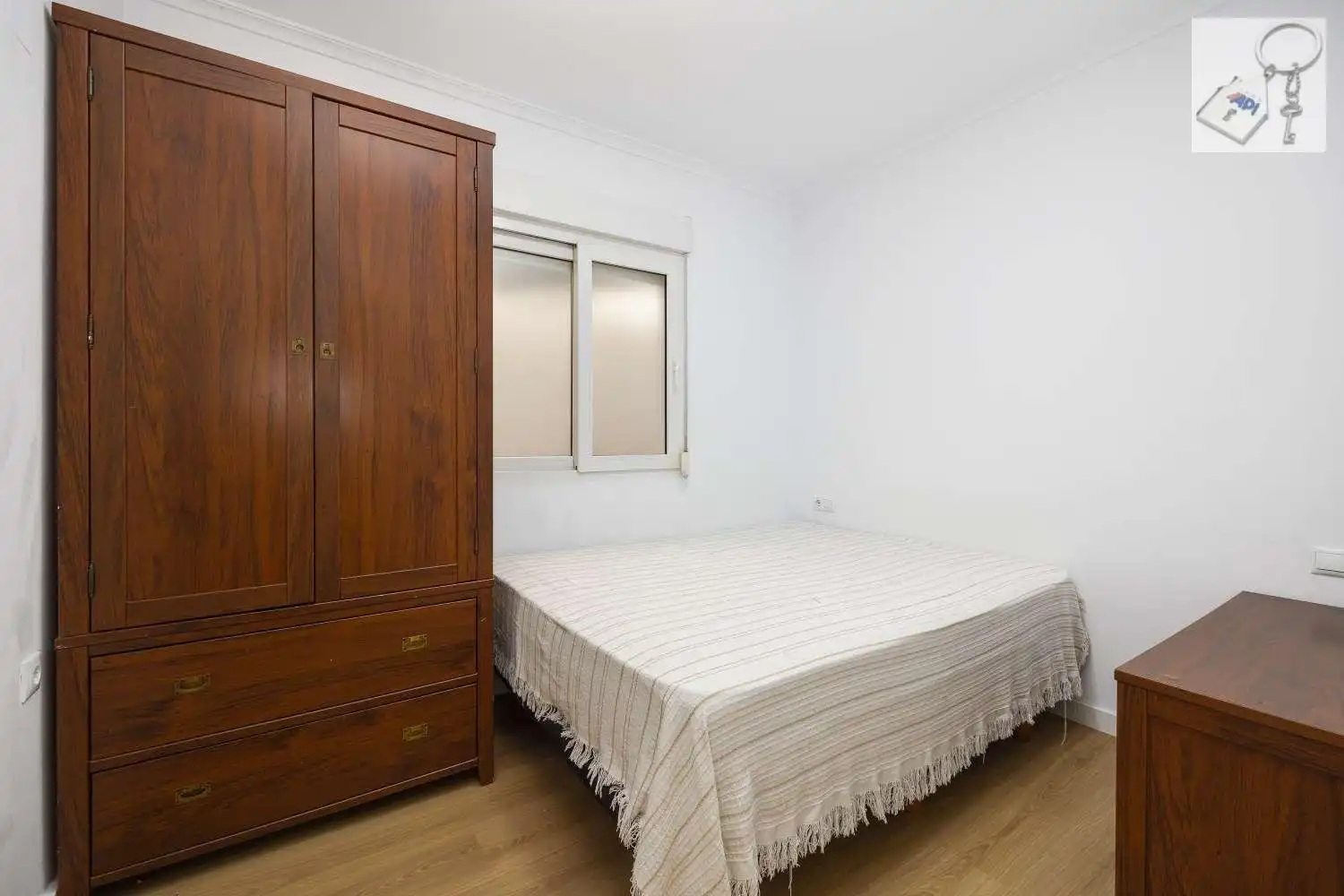 Bedroom of Apartments for sale in Torrevieja  with Air Conditioner, Heating and Parquet flooring