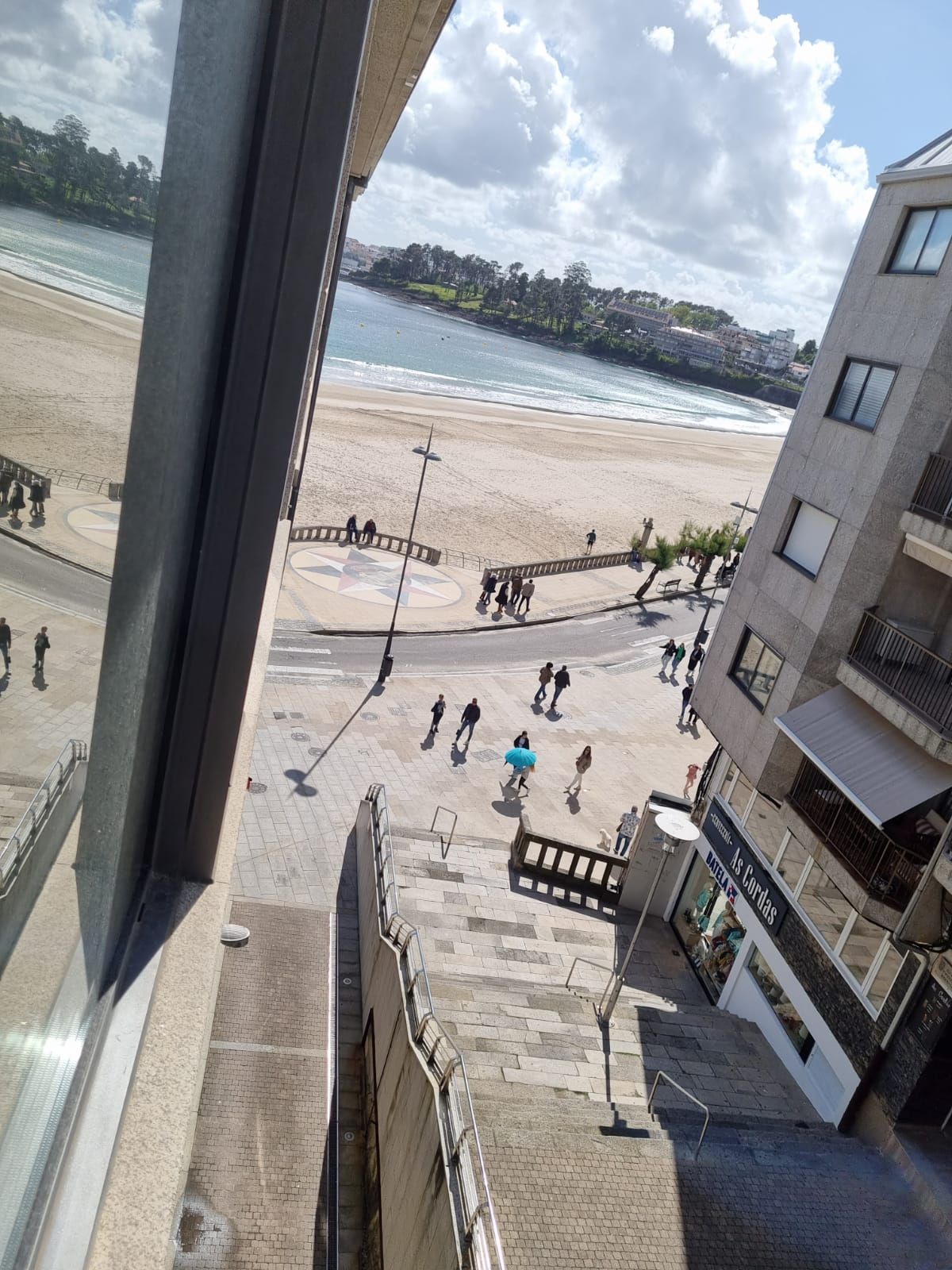 Exterior view of Flat to rent in Sanxenxo  with Furnished, Oven and Washing machine