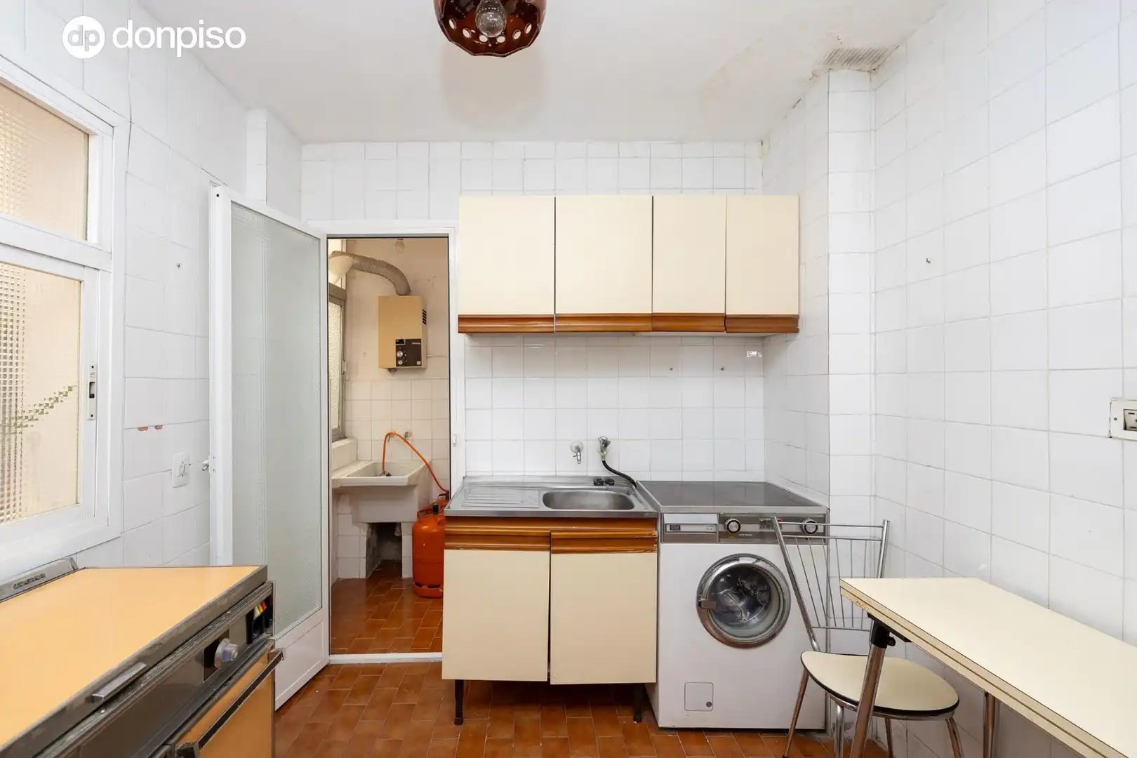 Cocina de Piso en venta en Granada con Terraza y Amueblado