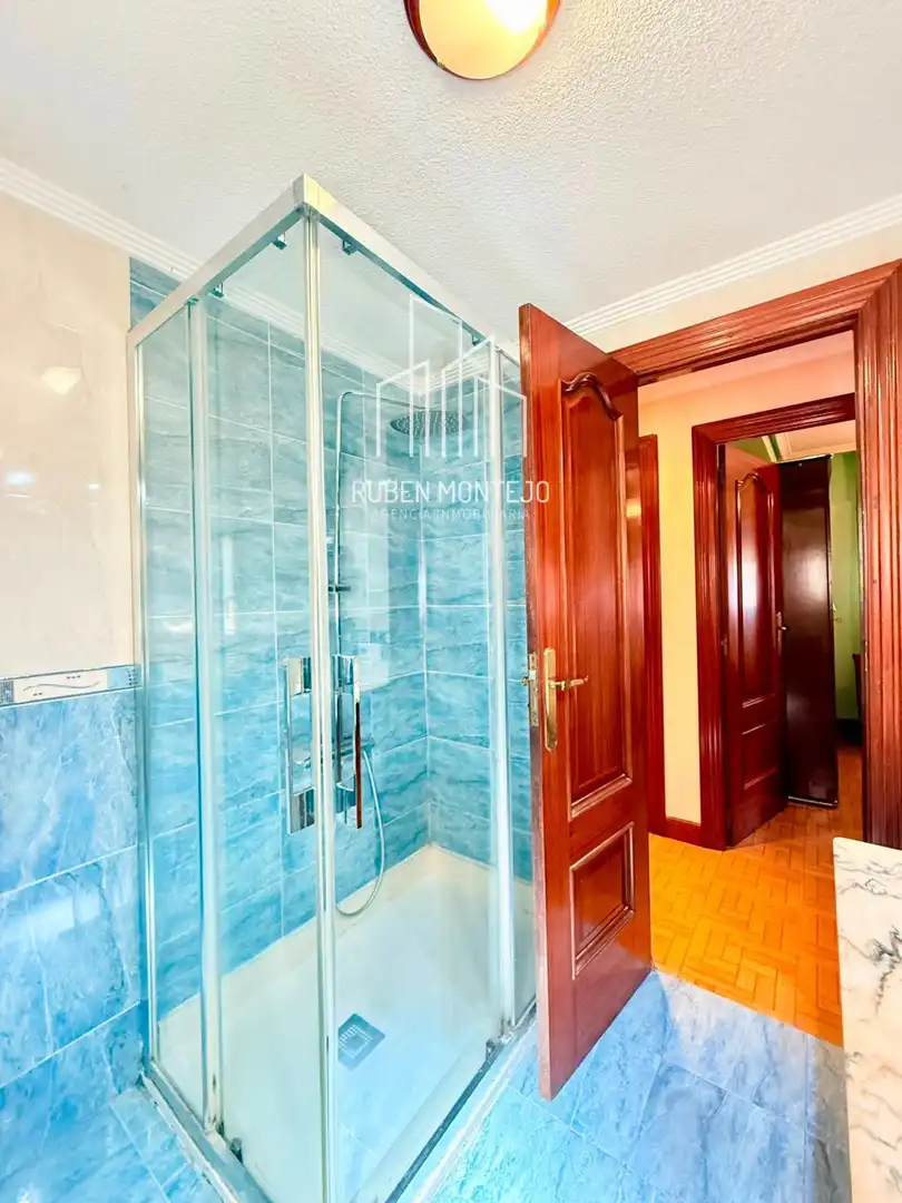Bathroom of Flat for sale in Terradillos  with Heating, Terrace and Furnished