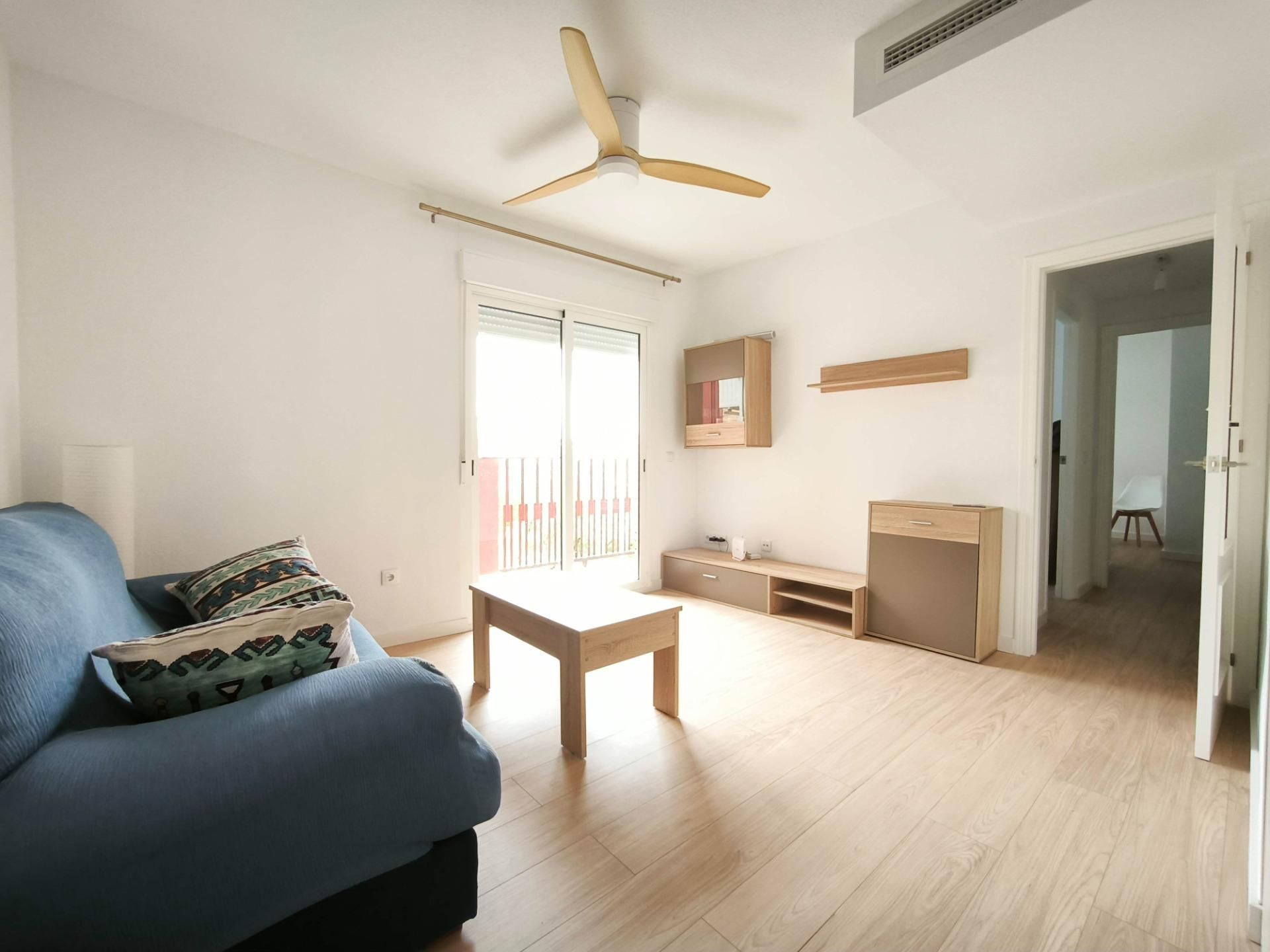 Living room of Flat to rent in  Murcia Capital  with Air Conditioner and Balcony