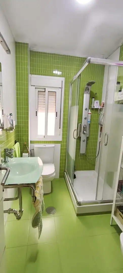 Baño de Piso en venta en Cádiz con Terraza y Trastero